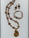 Agate%20and%20Petrified%20Wood%20 (thumbnail)