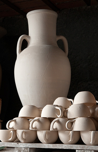 Photography-Unglazed Pottery