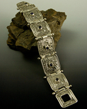 FINE SILVER & SAPPHIRE BRACELET FINE%20SILVER%20%26%20SAPPHIRE%20BRACELET (thumbnail)