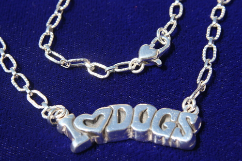 I%20Love%20Dogs%20Necklace (large view)