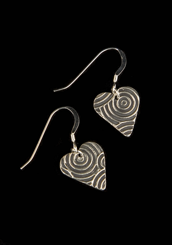 Fine%20Silver%20Simple%20Hearts (large view)