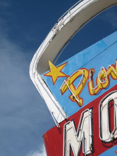 Photography-Advertising-Pioneer Motel #1