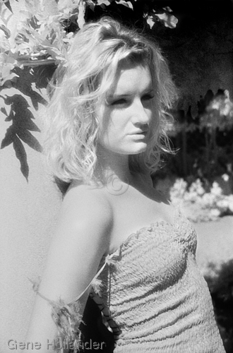 Photography-Fashion-Allie Gazing