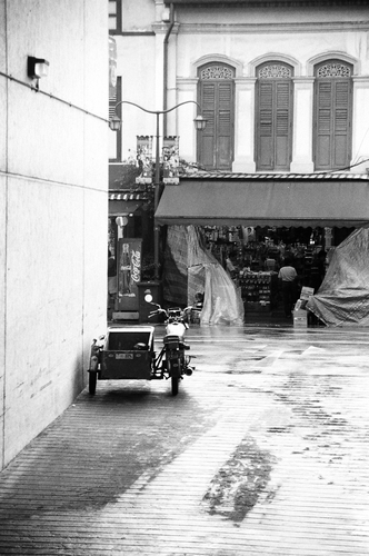 Motorbike (large view)