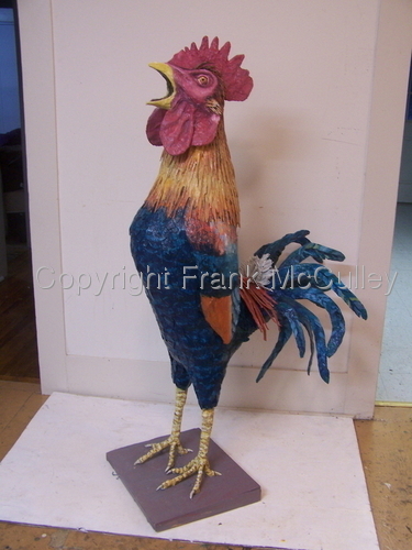 Sculpture-Expressionist-rooster crowing