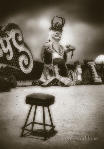 King (large view)
