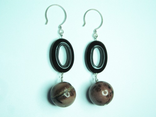 Jewelry-Onyx & Jasper Earrings - E5022
