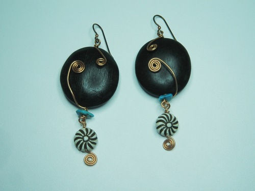 Jewelry-Wood & Turquoise Earrings - E5023