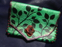 Green%20Rose%20Brambles%20-%20Clutch (thumbnail)