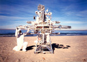 Manhattan%20Spaceship%3AReturn%20to%20Mars%20.%20%28artist%20in%20a%20spacesuit%29 (thumbnail)