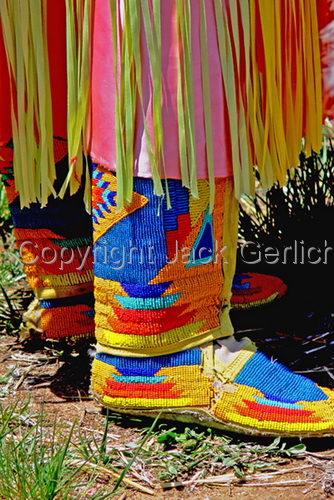 Photography-Fashion-Awaiting The Dance