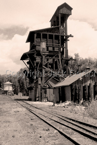 Photography-Editorial-Fill Station
