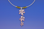 Hibiscus%20Vine%20on%20Wire (thumbnail)