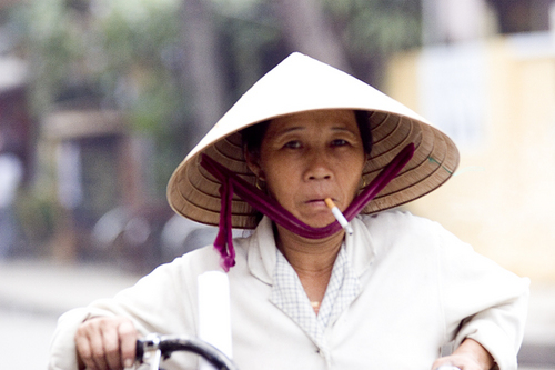 Photography-Women don't smoke in Vietnam