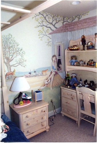 Other-Girls bedroom mural