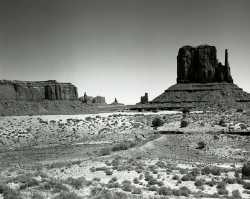 Photography-Landscape-Monument Valley, Navajo Tribal Park, Arizona 2005 0513b