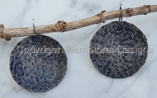 ER7705%20-%20Textured%20Silver%20Discs (large view)