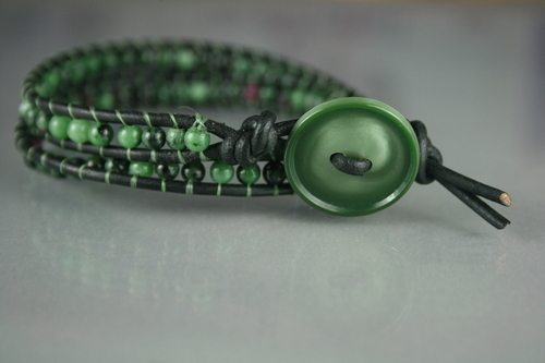 Leather%20%26%20Ruby%20Zoisite (large view)
