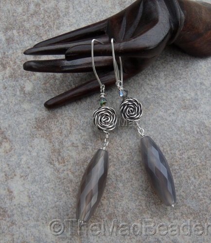 Long%20Grey%20Quartz%20Ovals (large view)