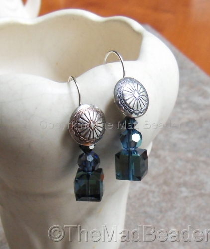 Swarovski%27s%20%20Montana-Blues (large view)