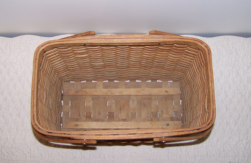 Higgins Basket - Interior