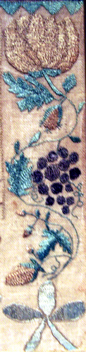L Simons Sampler Detail
