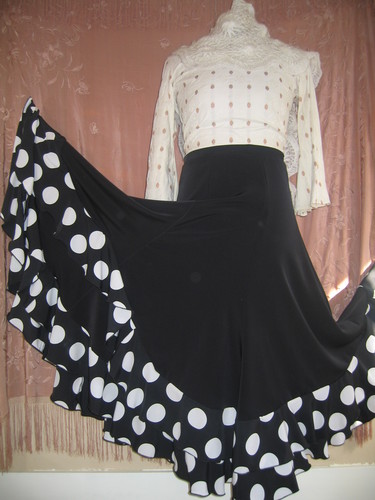 Sculpture-Custom flamenco Skirt and Top