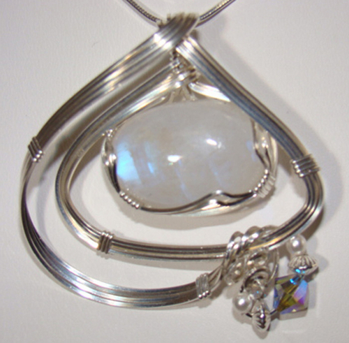 SOLD%23169%20Moonstone%20pendantSOLD (large view)