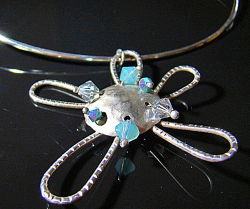 %23230%20-%20Forget-Me-Not%20Pendant (large view)