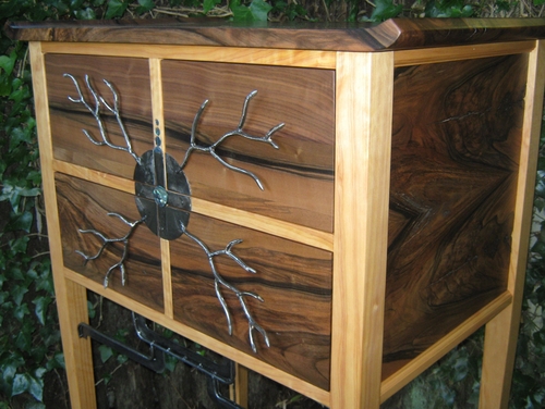 Japanese syle dresser