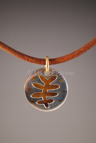 %22Three-dimensional%20Abstract%20Leaf%20Pendant%22 (large view)