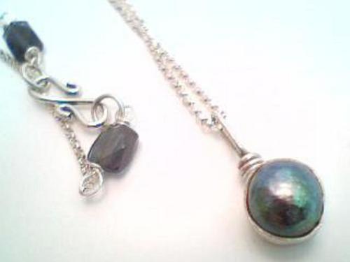 Jewelry-Lockets & Pendants-pendant 1