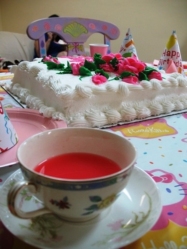 Photography-Hello Kitty Tea Cup Art Party