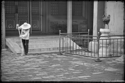 Sweeper%2C%20Forbidden%20City (large view)