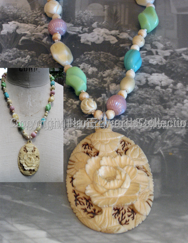 Japanese%2040s%20Flower%20Pendant (large view)