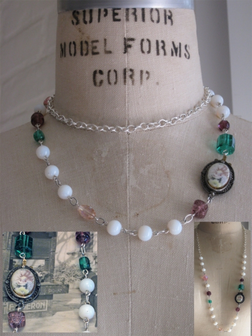 Painted%20Clasp%20Vintage%20Glass%20Necklace (large view)