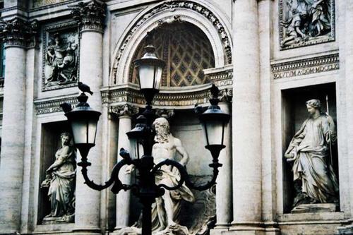 Trevi 1