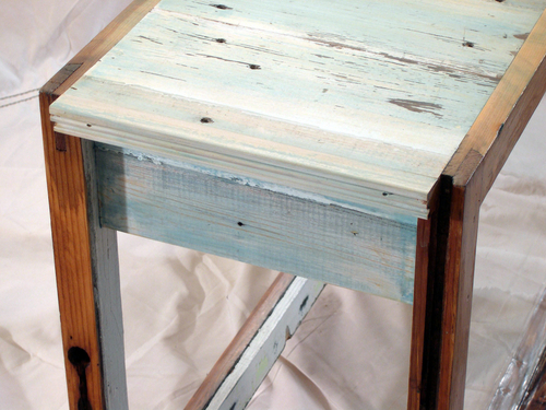 Wood-Porch Table (detail top front)