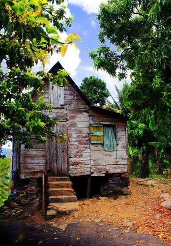 Photography-Architecture-Still standing