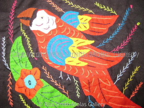 Beautiful%20Baby%20Macaw%20Mola%20Kunas%20San%20Blas%20%23889 (large view)