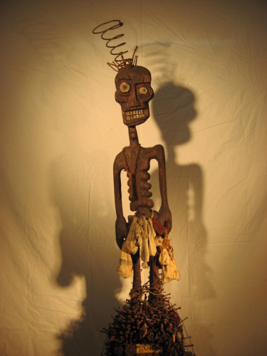 Sculpture-Wood-going