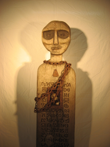 Sculpture-Wood-guardian