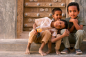 Photography-Boys at doorstep, Shibam