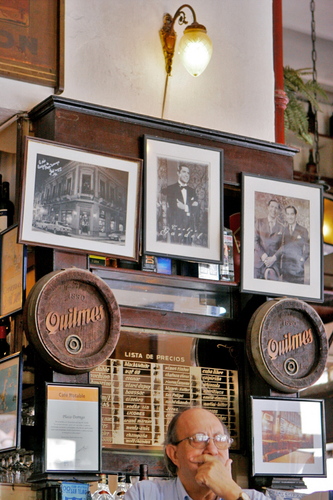 Photography-Bar, Plaza Dorrego