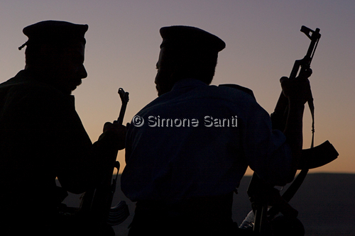 Photography-Soldier's silhouette, Shibam