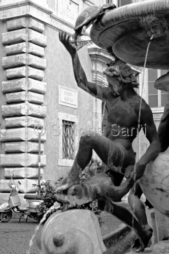 Photography-Piazza Mattei