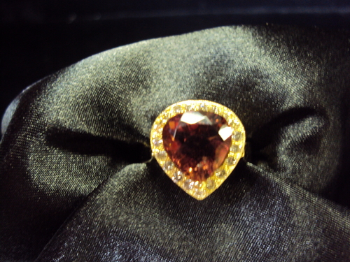 14kt yellow gold tourmaline/diamond ring