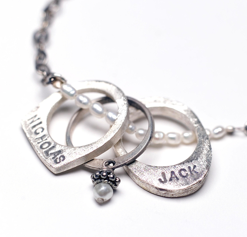 Metal-Soldered-Name Necklace 2